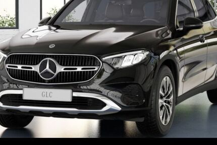 Mercedes-Benz GLC 200 9.900 km 50.490 &euro; Stuttgart 70372