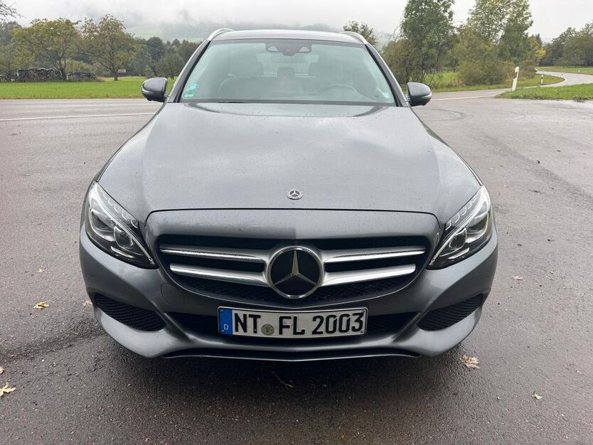Mercedes-Benz C 250 118.000 km 16.900 € Nürtingen 72622