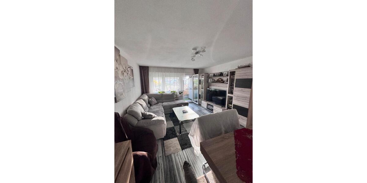 Erdgeschoßwohnung Metzingen - 4 Zimmer, 79 m&sup2;, 300.000&euro; | Angebot:24302643