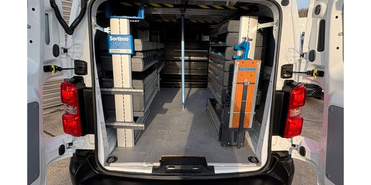 Opel Vivaro 84.821 km 17.200 &euro; Sindelfingen 71065