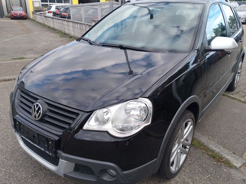 VW Polo 129.000 km 3.950 € Ludwigsburg 71642