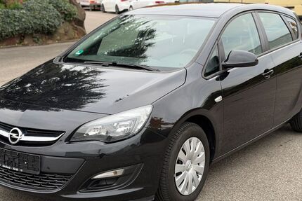 Opel Astra 98.000 km 8.490 € Möglingen 71696