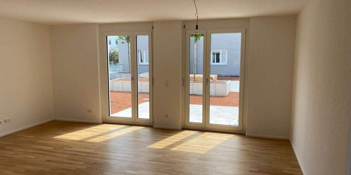 Etagenwohnung Rottenburg - 5 Zimmer, 136 m&sup2;, 1.859&euro; | Angebot:24702378