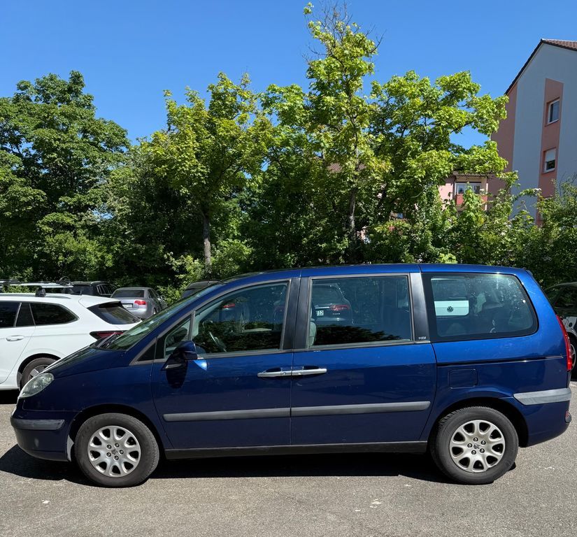 Peugeot 807 212.156 km 1.599 € Böblingen 71034