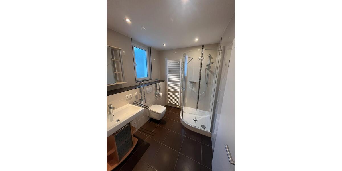 Reihenhaus Ditzingen - 5.5 Zimmer, 144 m&sup2;, 940.000&euro; | Angebot:24652579