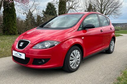 Seat Altea 153.000 km 2.990 € Waldenbuch 71111