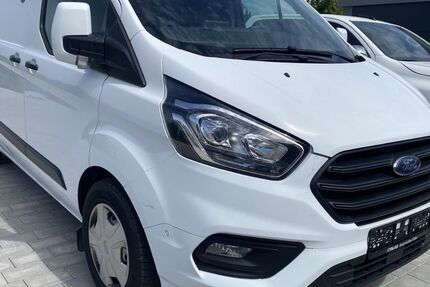 Ford Transit Custom 196.000 km 12.800 &euro; Calw 75365