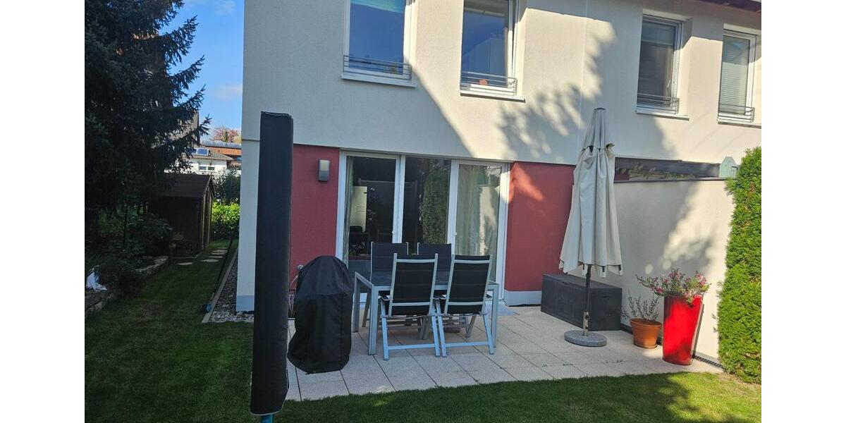 Doppelhaushälfte Reutlingen Reutlingen (Kernstadt) - 5.5 Zimmer, 136 m&sup2;, 795.000&euro; | Angebot:24294286