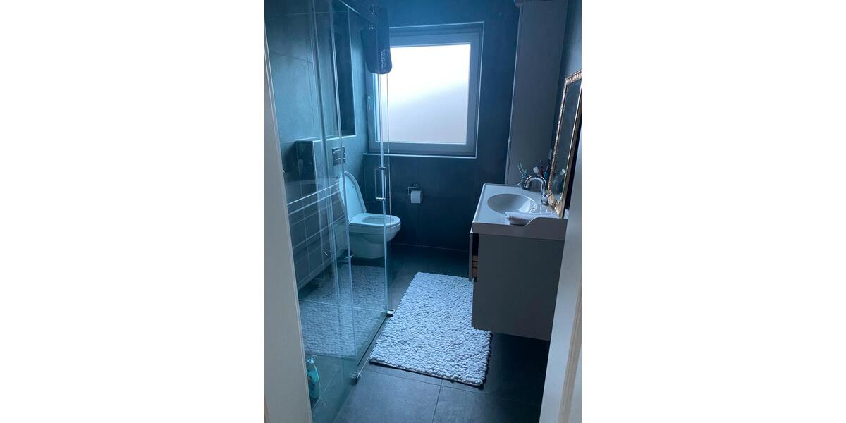 Doppelhaushälfte Möglingen - 6 Zimmer, 146 m&sup2;, 2.300&euro; | Angebot:26448103