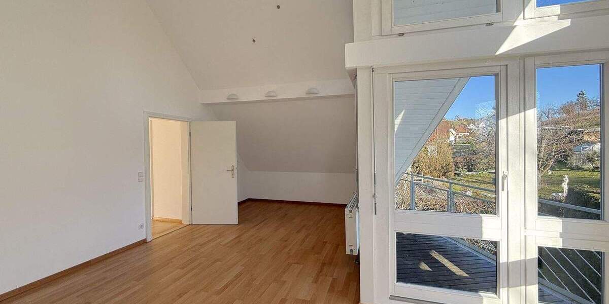 Mehrfamilienhaus, Wohnhaus Nürtingen - 5 Zimmer, 175 m&sup2;, 2.500&euro; | Angebot:25413258