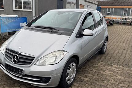 Mercedes-Benz A 160 173.500 km 3.800 &euro; Sindelfingen 71065