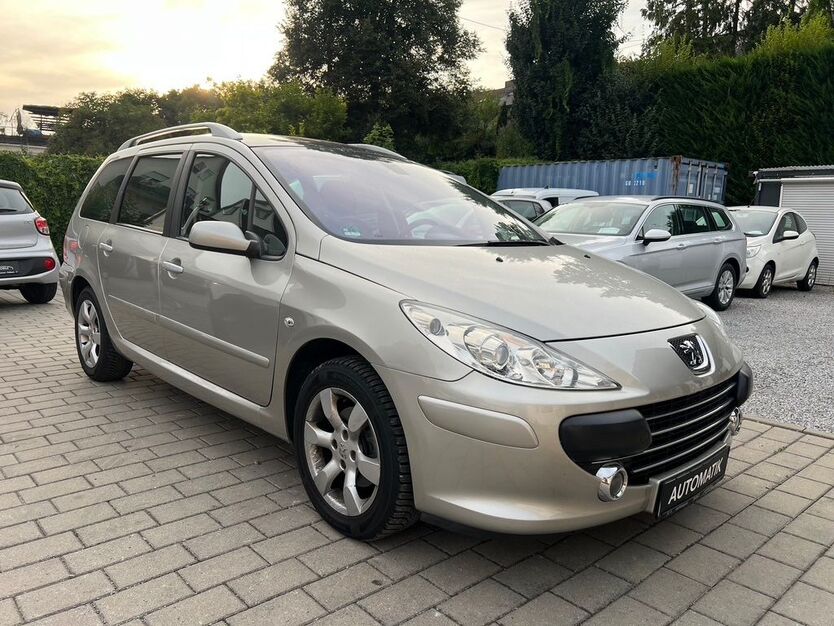 Peugeot 307 122.000 km 4.950 € Ludwigsburg 71642