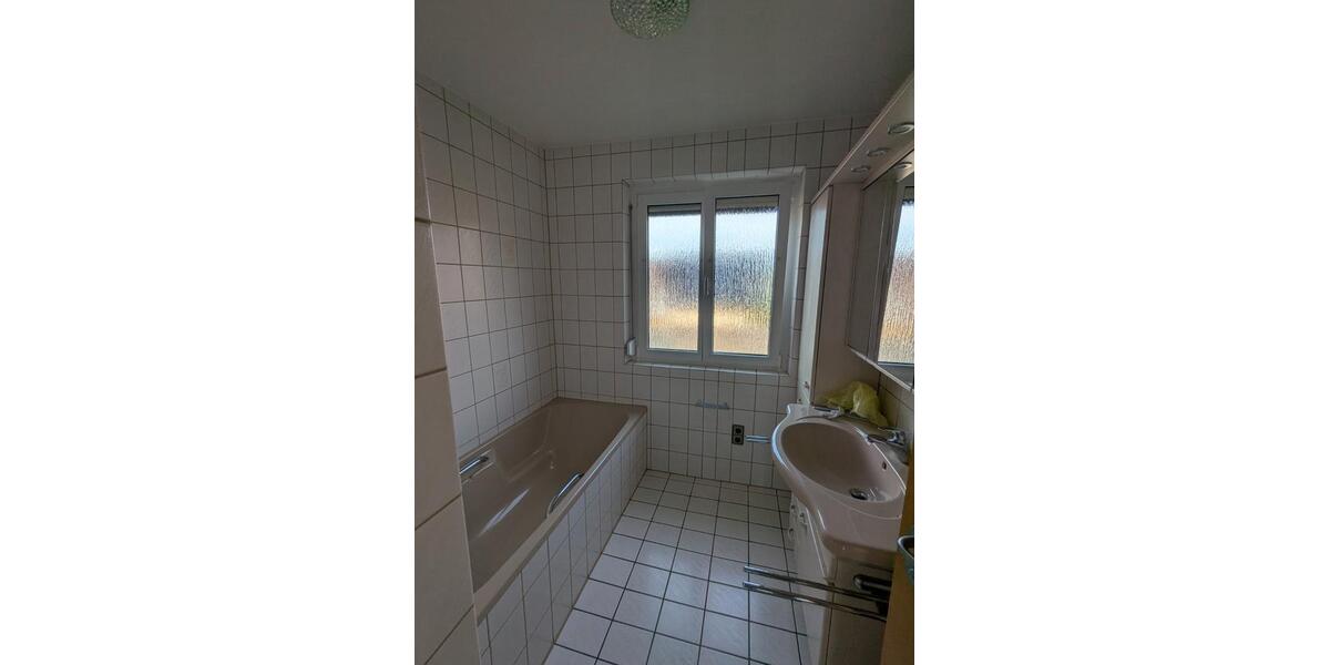Doppelhaushälfte Aidlingen - 6 Zimmer, 110 m&sup2;, 1.400&euro; | Angebot:27617812