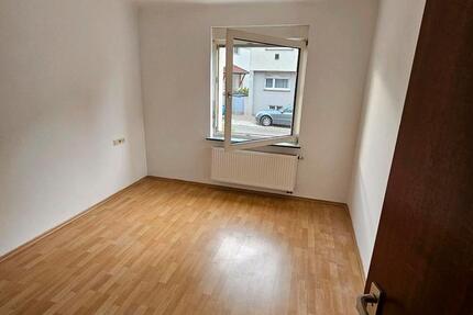 Wohnung Fellbach - 3 Zimmer, 60 m&sup2;, 240.000&euro; | Angebot:27019420