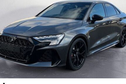 Audi RS3 1.493 km 65.890 &euro; Reutlingen 72760