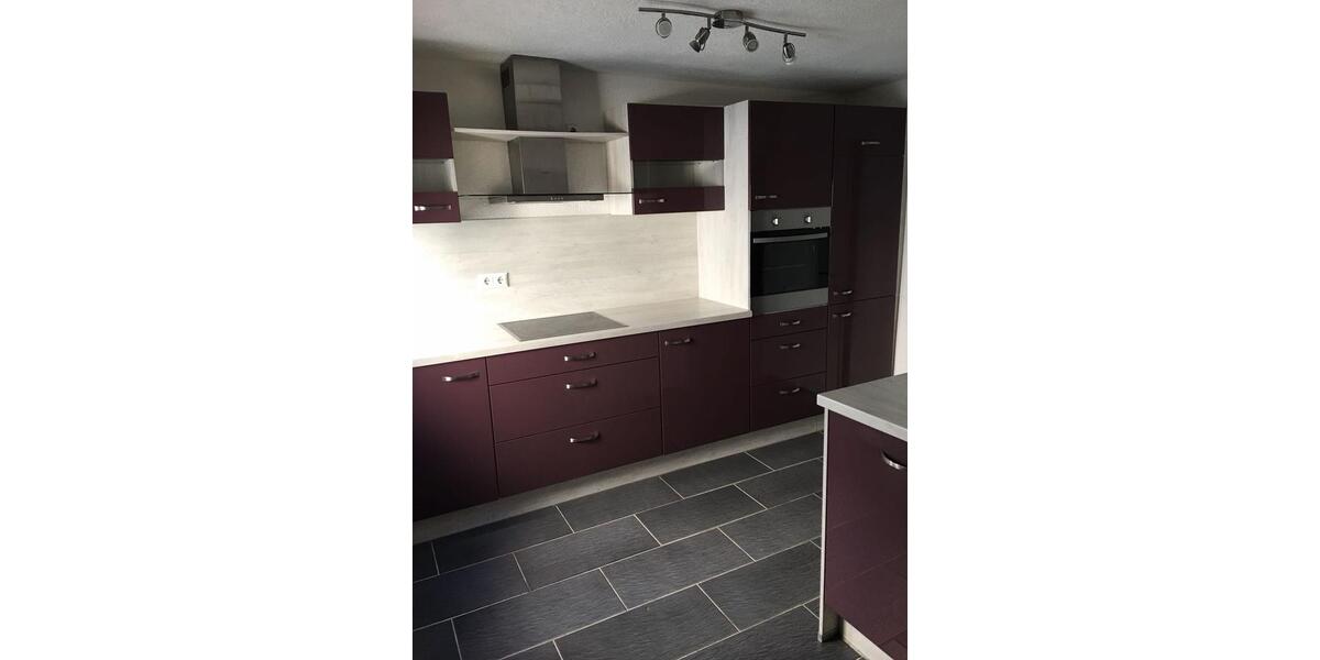Doppelhaushälfte Ludwigsburg - 6 Zimmer, 173 m&sup2;, 479.000&euro; | Angebot:26204330
