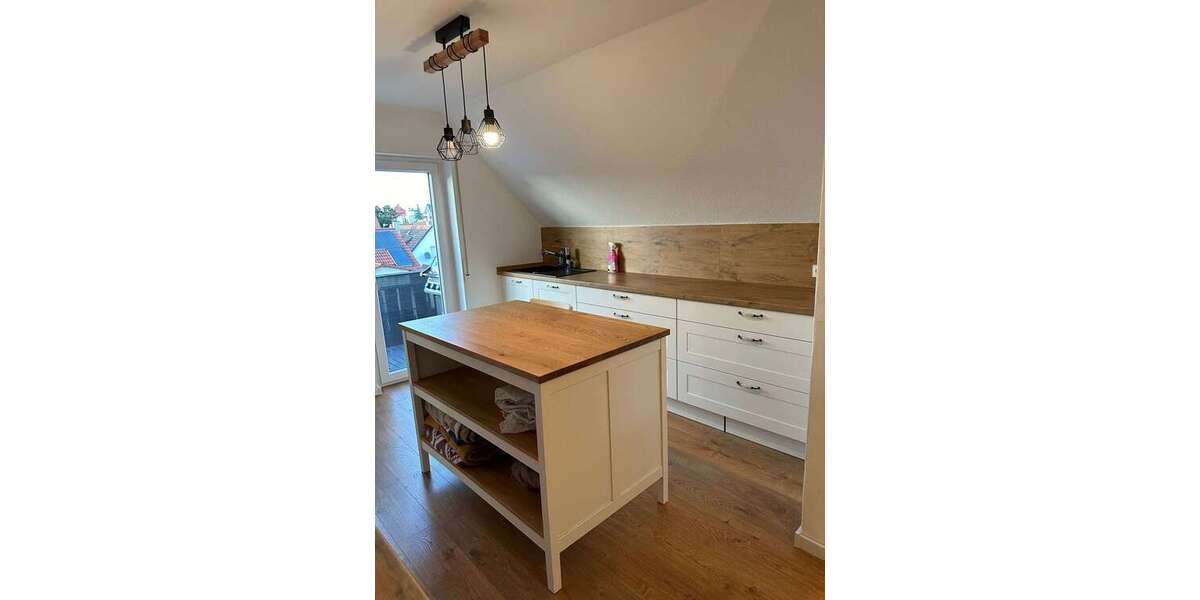 3-Zimmer-Wohnung mit Einbauküche und Balkon - 3- Stuttgart Zuffenhausen | Angebot:26847412