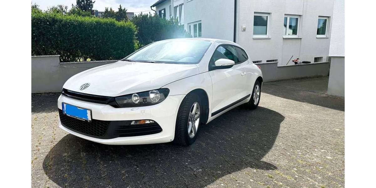 VW Scirocco 128.000 km 7.999 &euro; Leinfelden-Echterdingen, Stadt 70771