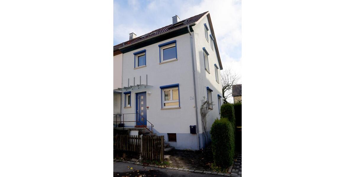 5 Zimmer Doppelhaushälfte in Reutlingen, Voller Brunnen 5 zimmer