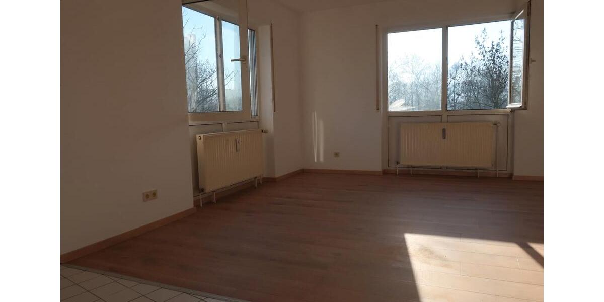 Etagenwohnung Esslingen am Neckar Oberesslingen - 2.5 Zimmer, 44 m&sup2;, 560&euro; | Angebot:26488471