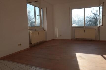 Wohnung Esslingen am Neckar Oberesslingen - 2.5 Zimmer, 44 m&sup2;, 560&euro; | Angebot:26488471