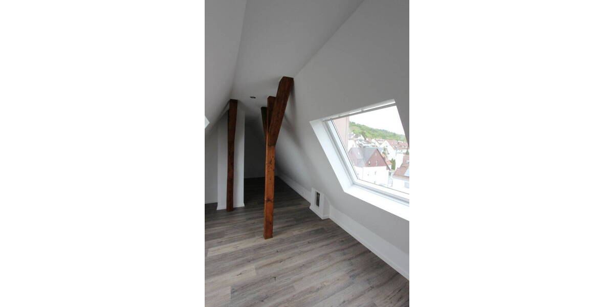 Etagenwohnung Stuttgart Wangen - 2 Zimmer, 50 m&sup2;, 185.000&euro; | Angebot:26731058