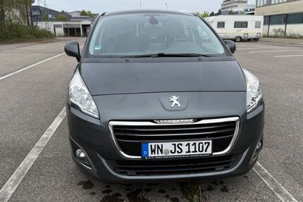 Peugeot 5008 200.000 km 5.290 &euro; Stuttgart 70178