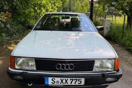 Audi 100 91.532 km 9.490 &euro; Stuttgart 70437