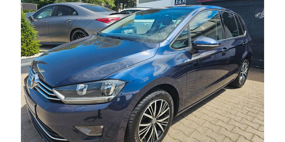 VW Golf Sportsvan 121.766 km 10.480 &euro; Magstadt 71106