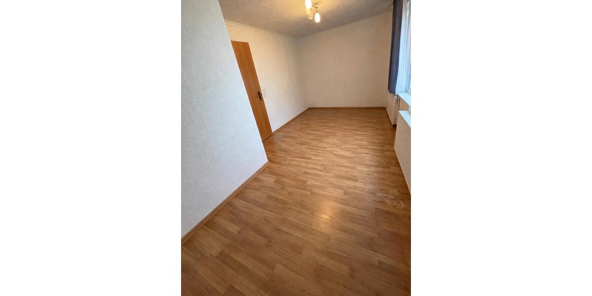 Etagenwohnung Esslingen am Neckar - 5 Zimmer, 148 m&sup2;, 450.000&euro; | Angebot:25965846