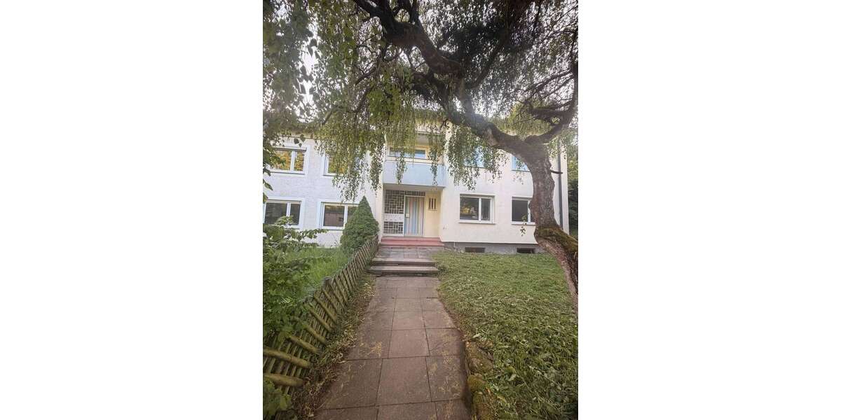 Einfamilienhaus Stuttgart Vaihingen - 9 Zimmer, 210 m&sup2;, 940.000&euro; | Angebot:27135400