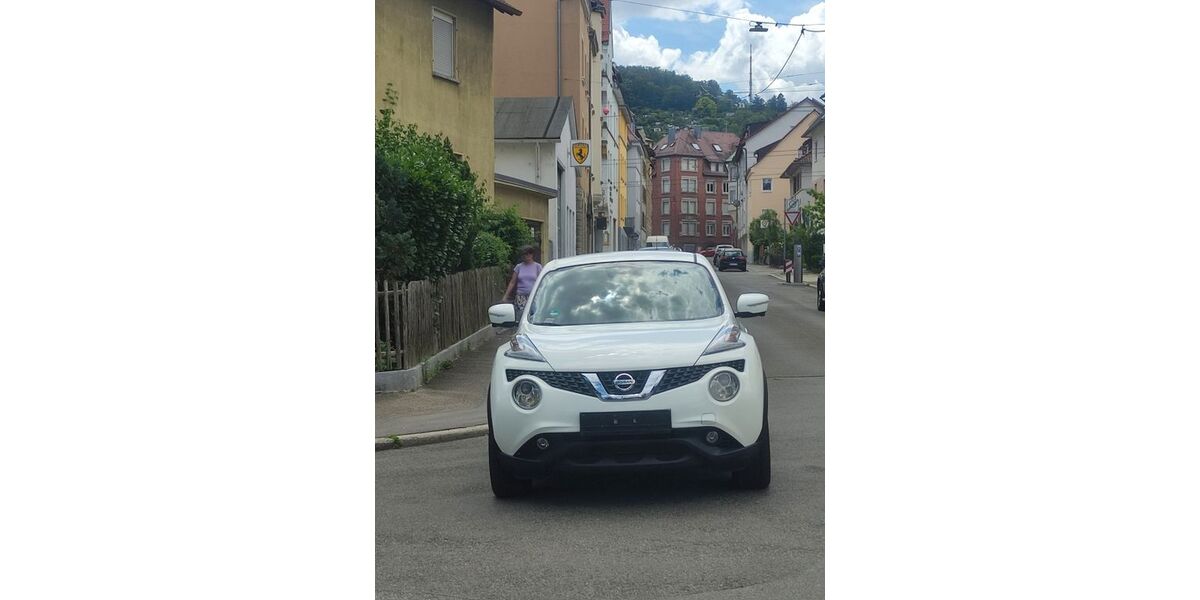 Nissan Juke 66.000 km 5.800 &euro; Stuttgart 70186