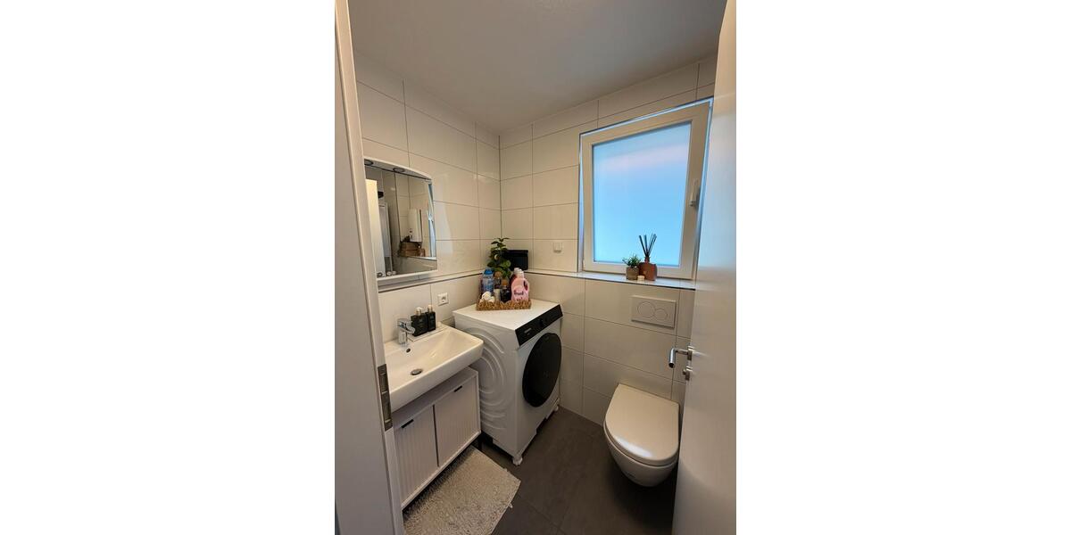 Erdgeschoßwohnung Böblingen Dagersheim - 3 Zimmer, 75 m&sup2;, 1.100&euro; | Angebot:25554052