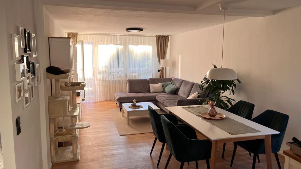 Etagenwohnung Leonberg - 3.5 Zimmer, 86 m&sup2;, 1.290&euro; | Angebot:26478731