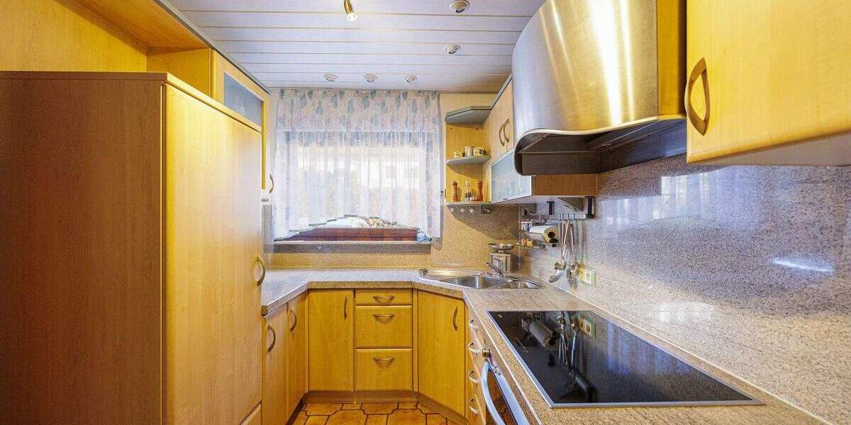 Reihenendhaus Ludwigsburg Eglosheim - 5 Zimmer, 144 m&sup2;, 429.000&euro; | Angebot:24286027