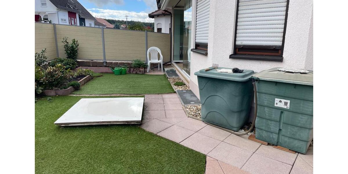 Erdgeschoßwohnung Pforzheim Eutingen - 3 Zimmer, 94 m&sup2;, 950&euro; | Angebot:27611709