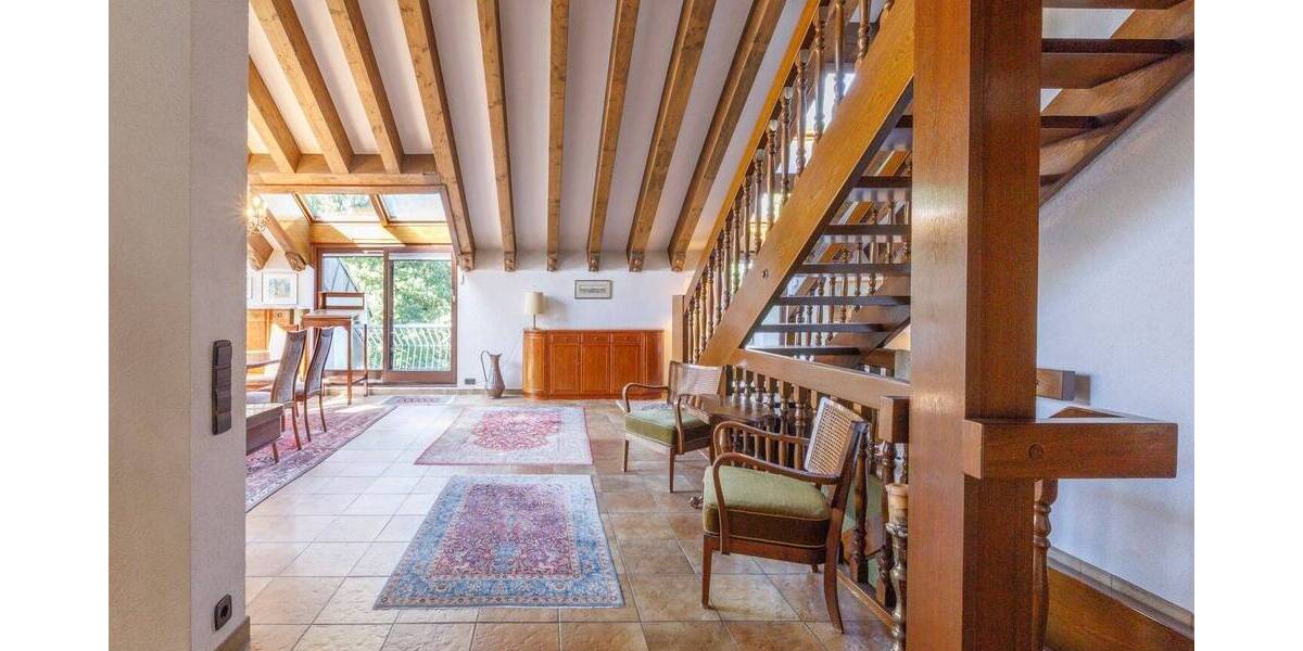 Doppelhaushälfte Stuttgart Feuerbach - 6 Zimmer, 228 m&sup2;, 1.295.000&euro; | Angebot:25749365