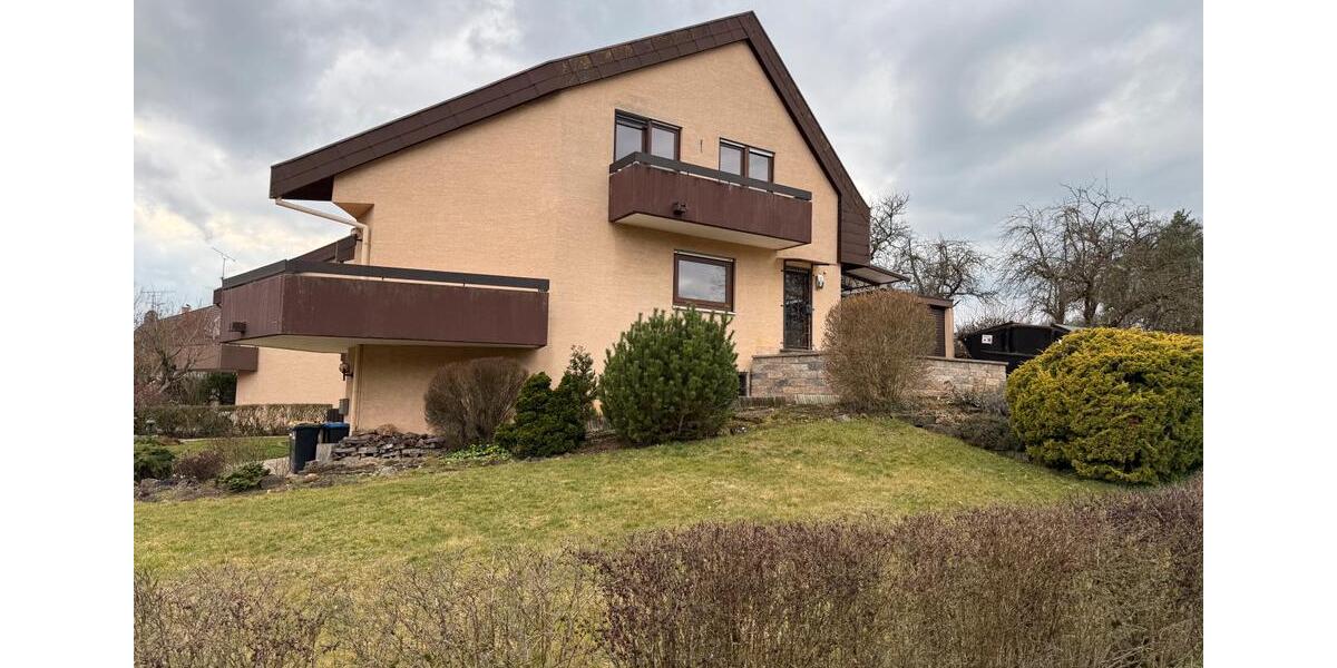 Doppelhaushälfte Aichtal - 5.5 Zimmer, 133 m&sup2;, 2.100&euro; | Angebot:25715786