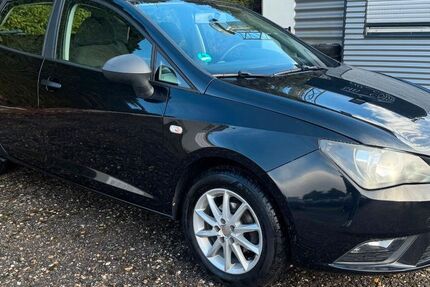 Seat Ibiza 152.320 km 4.590 &euro; Sindelfingen 71065