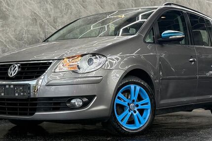 VW Touran 240.000 km 3.999 &euro; Reutlingen 72762