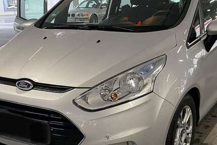 Ford B-Max 54.500 km 9.900 € Sindelfingen 71067