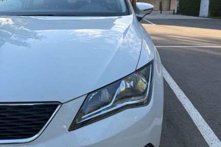 Seat Leon 150.339 km 6.700 &euro; Reutlingen 72760