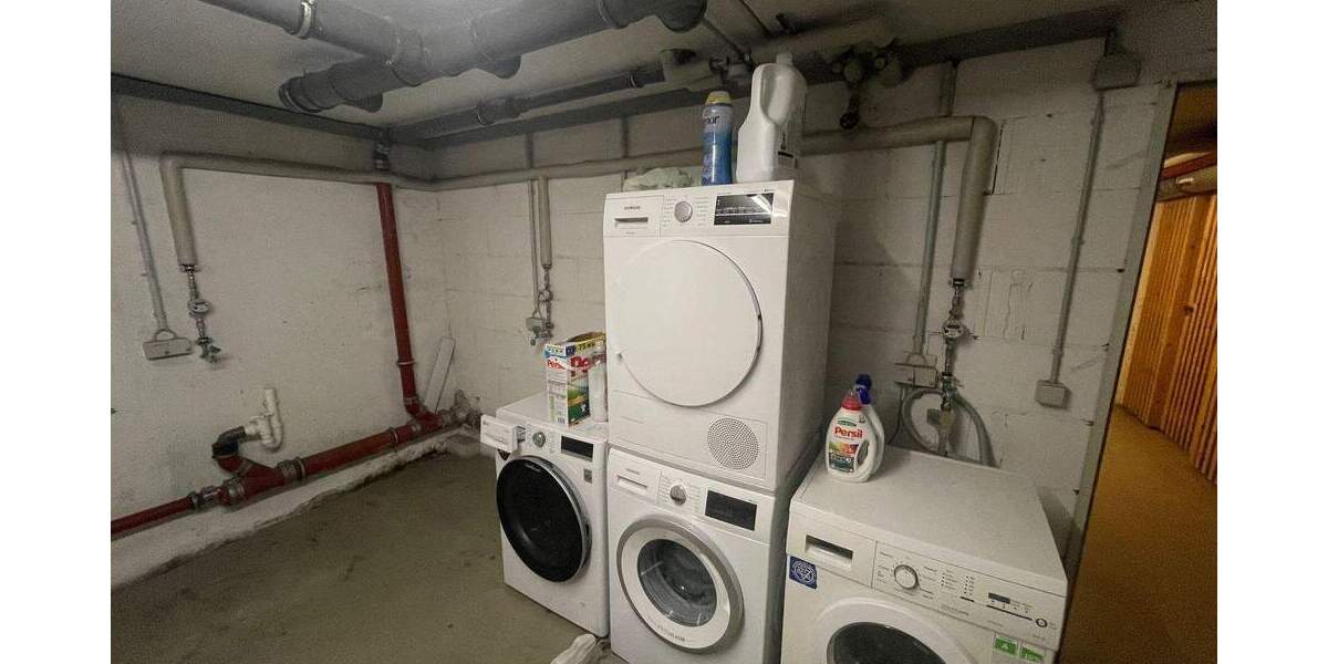 Etagenwohnung Pforzheim Oststadt - 3 Zimmer, 91 m&sup2;, 880&euro; | Angebot:25822150