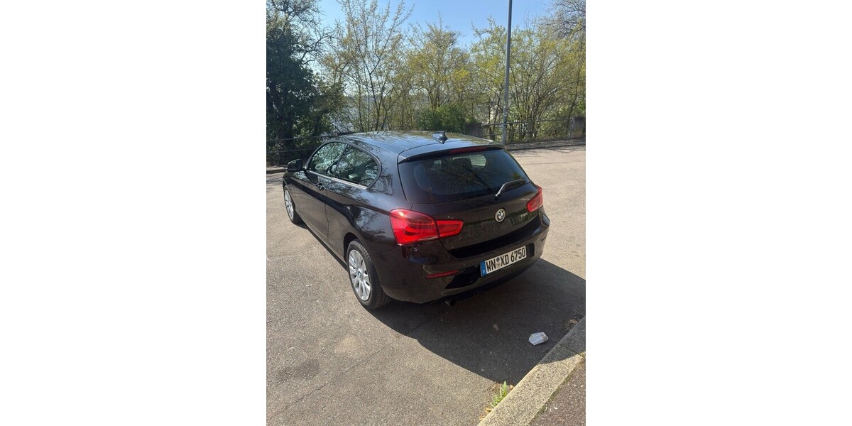 BMW 118 119.000 km 8.950 € Stuttgart 70173