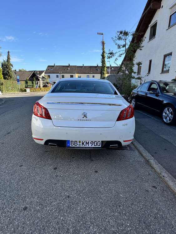 Peugeot 508 194.000 km 8.700 € Hildrizhausen 71157