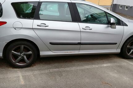 Peugeot 308 172.000 km 2.400 &euro; Stuttgart -Plieningen 70599