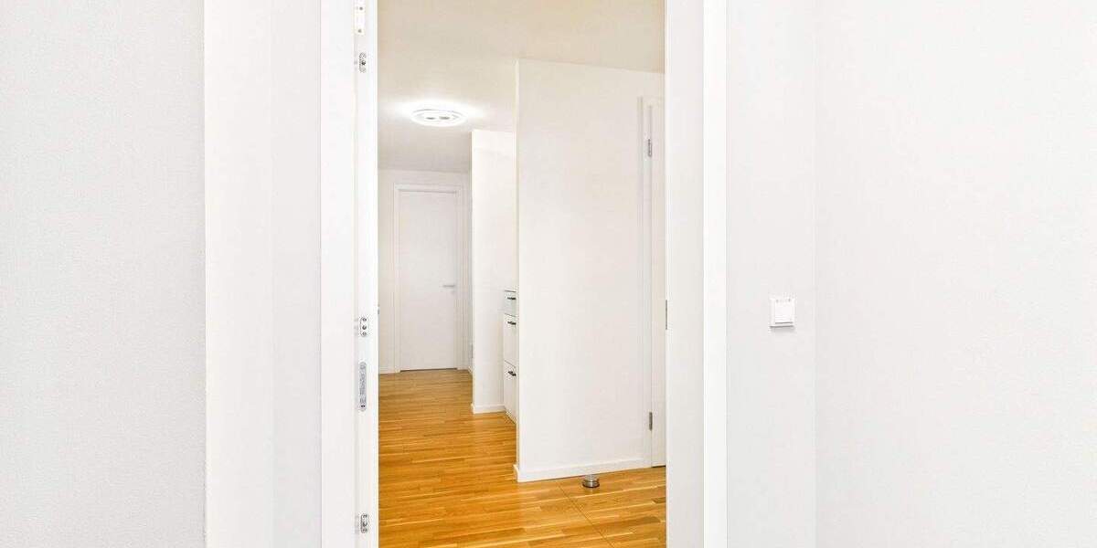 Etagenwohnung Stuttgart Feuerbach - 3 Zimmer, 94 m&sup2;, 1.990&euro; | Angebot:25772243