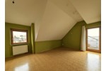 Dachgeschoßwohnung Schwieberdingen - 6 Zimmer, 151 m&sup2;, 510.000&euro; | Angebot:27261735