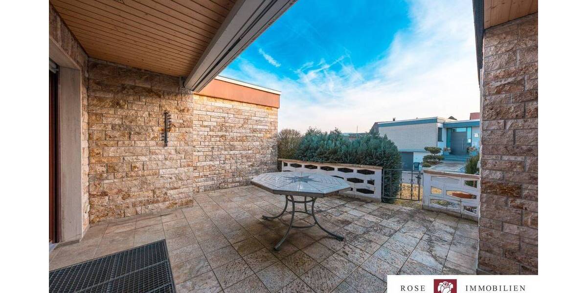 Bungalow Kernen im Remstal Rommelshausen - 4 Zimmer, 131 m&sup2;, 639.000&euro; | Angebot:26082533