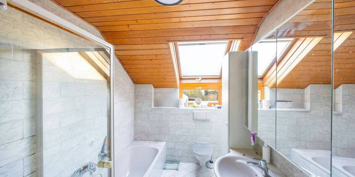 Etagenwohnung Ludwigsburg Neckarweihingen - 3 Zimmer, 118 m&sup2;, 425.000&euro; | Angebot:25697945